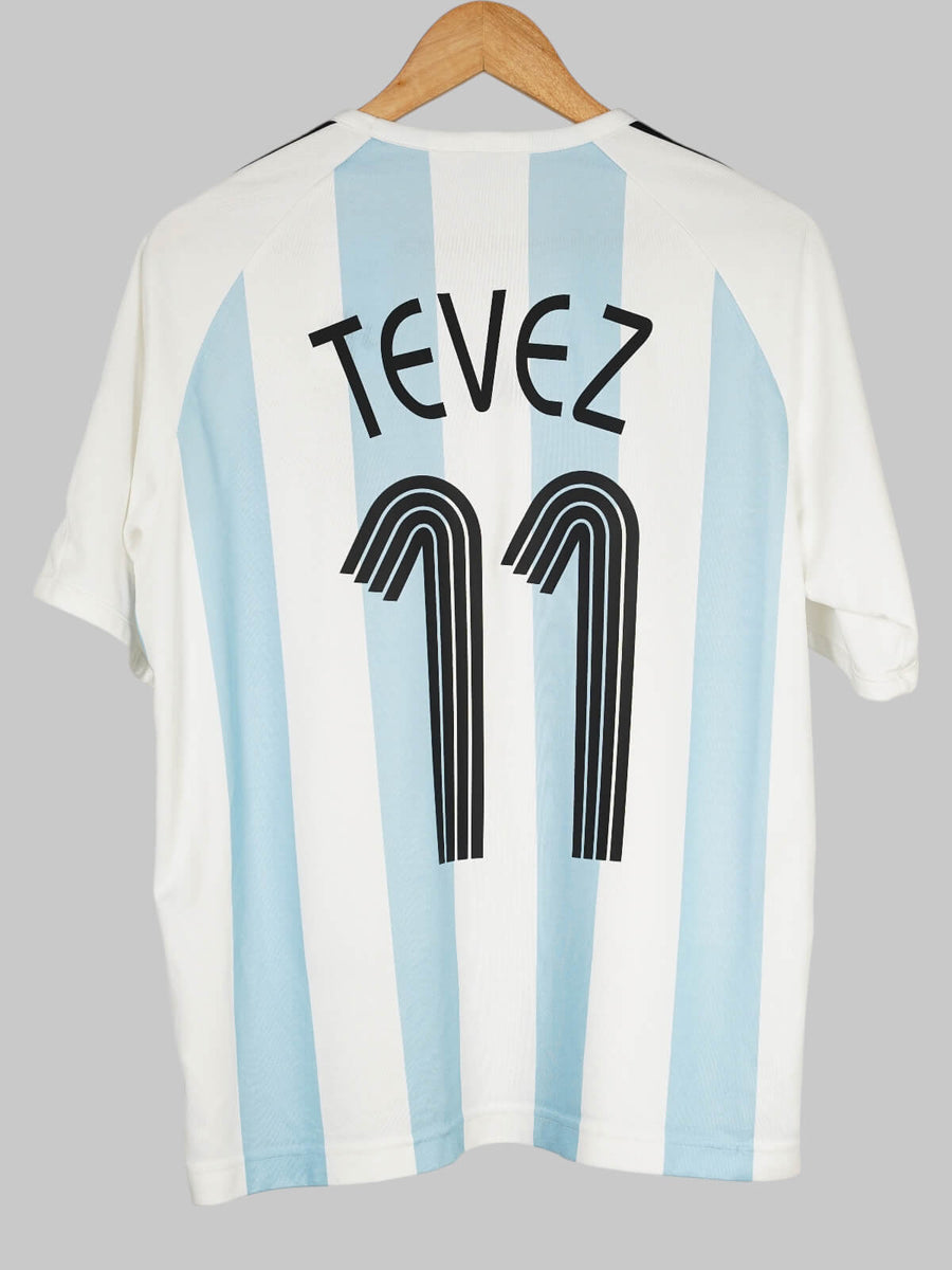 Argentina Leisure Tee 2006/7 Tevez 11 (M)