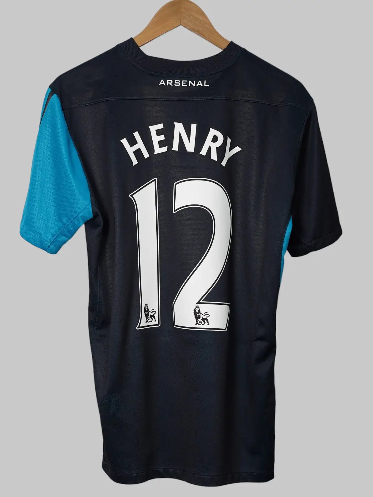 2011/12 Arsenal Henry #12 Away Shirt (M) Nike – First11