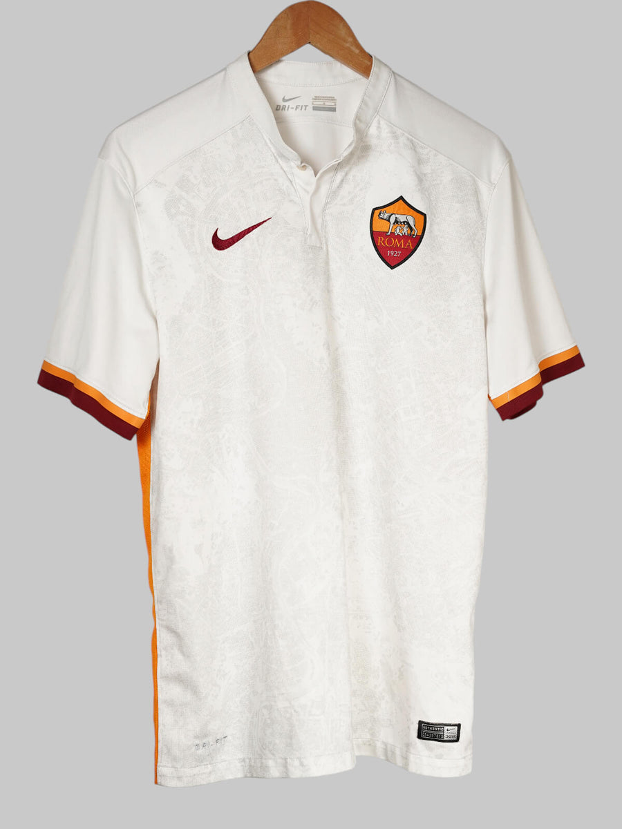 AS Roma Away Shirt 2015/16 Nainggolan 4 (L)