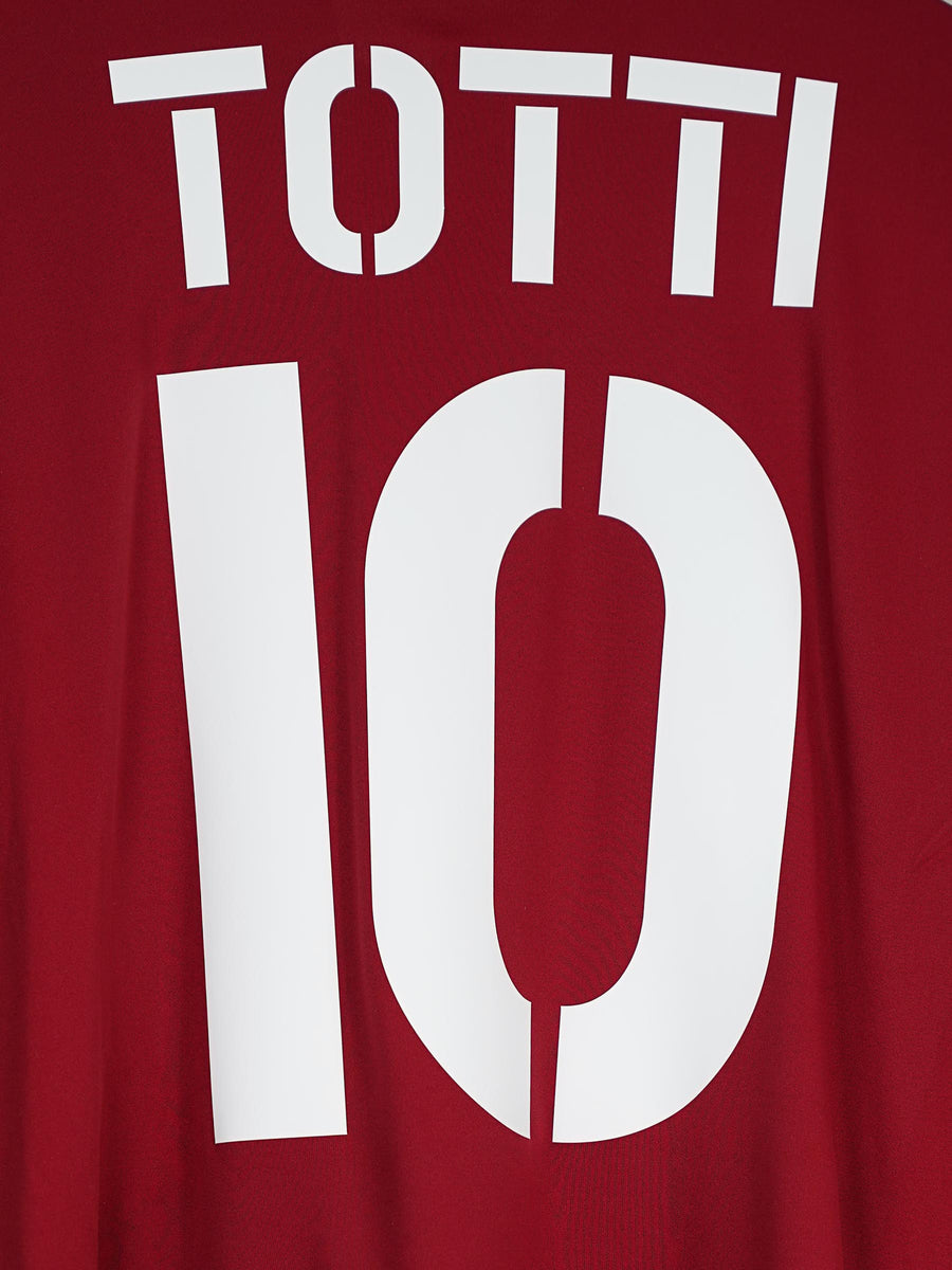 AS Roma Home Shirt 2003/4 Totti 10 (M)