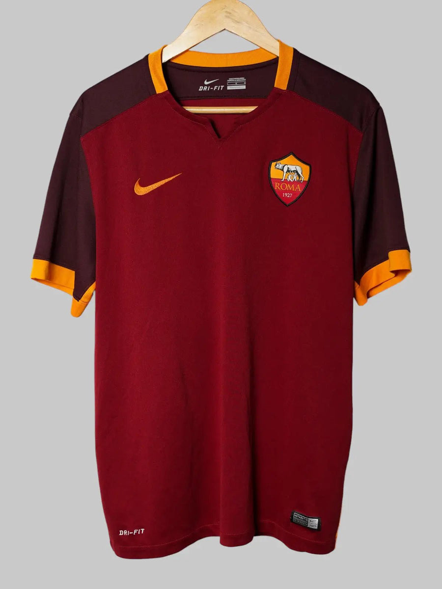 AS Roma Home Shirt 2015/16 Totti 10 (L)