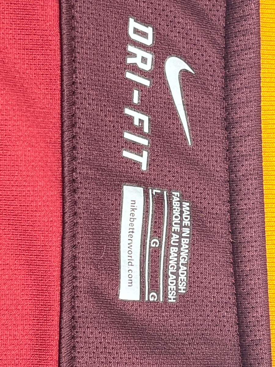 AS Roma Home Shirt 2015/16 Totti 10 (L)