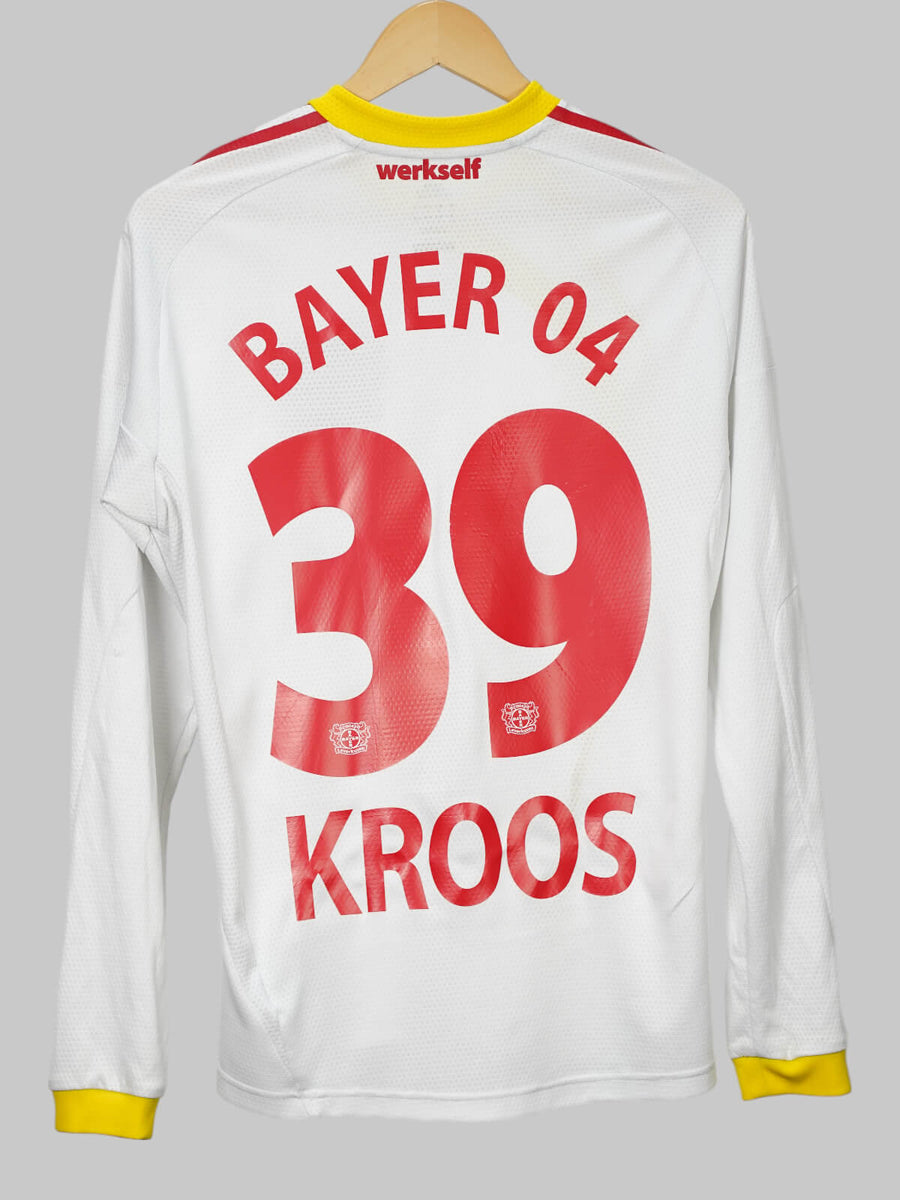 Bayer Leverkusen Away Shirt 2009/10 L/S Kroos 39 (M)