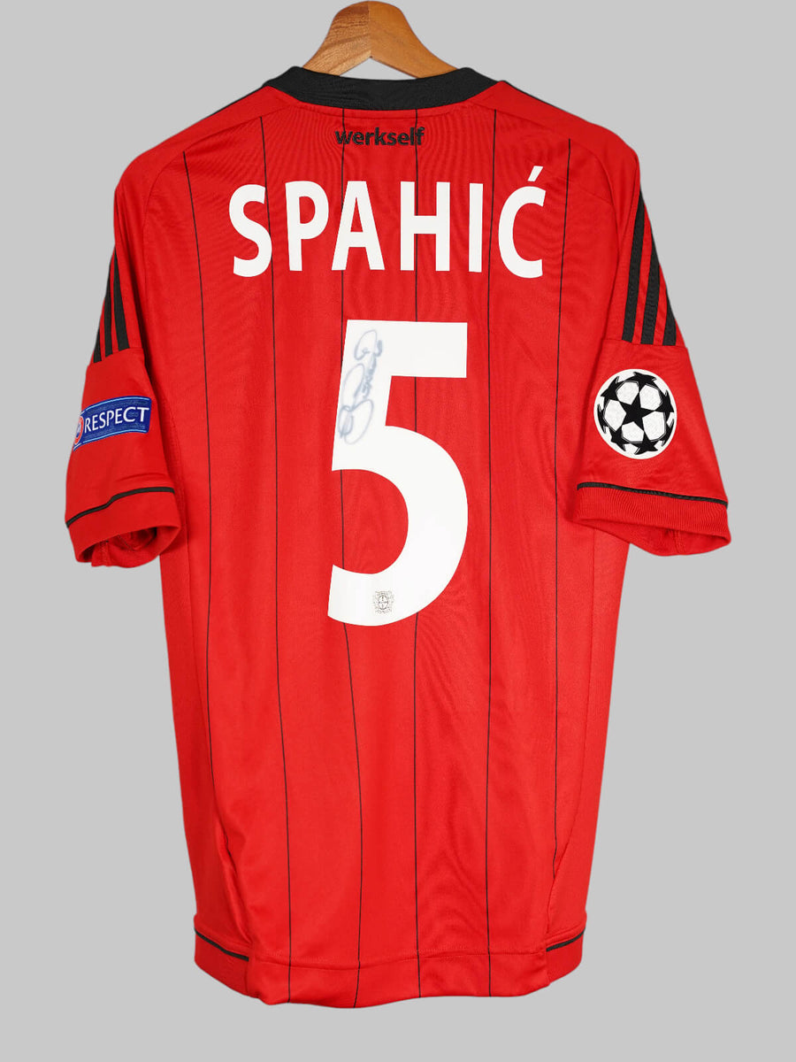 Bayer Leverkusen Home Shirt 2013/14 Spahic 5 Signed (M)