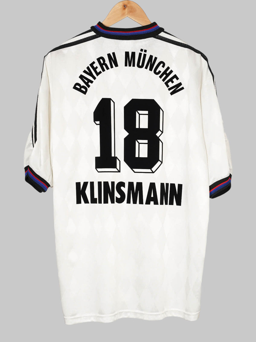 Bayern Munich Away Shirt 1996 - 98 Klinsmann 18 (XL)