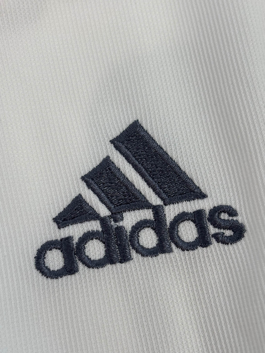 Bayern Munich Away Shirt 2002-04 Makaay 10 (L)