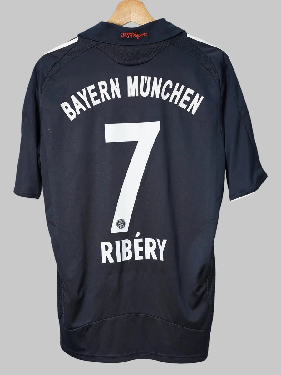 Bayern Munich Away Shirt 2008/9 Ribery 7 (M)