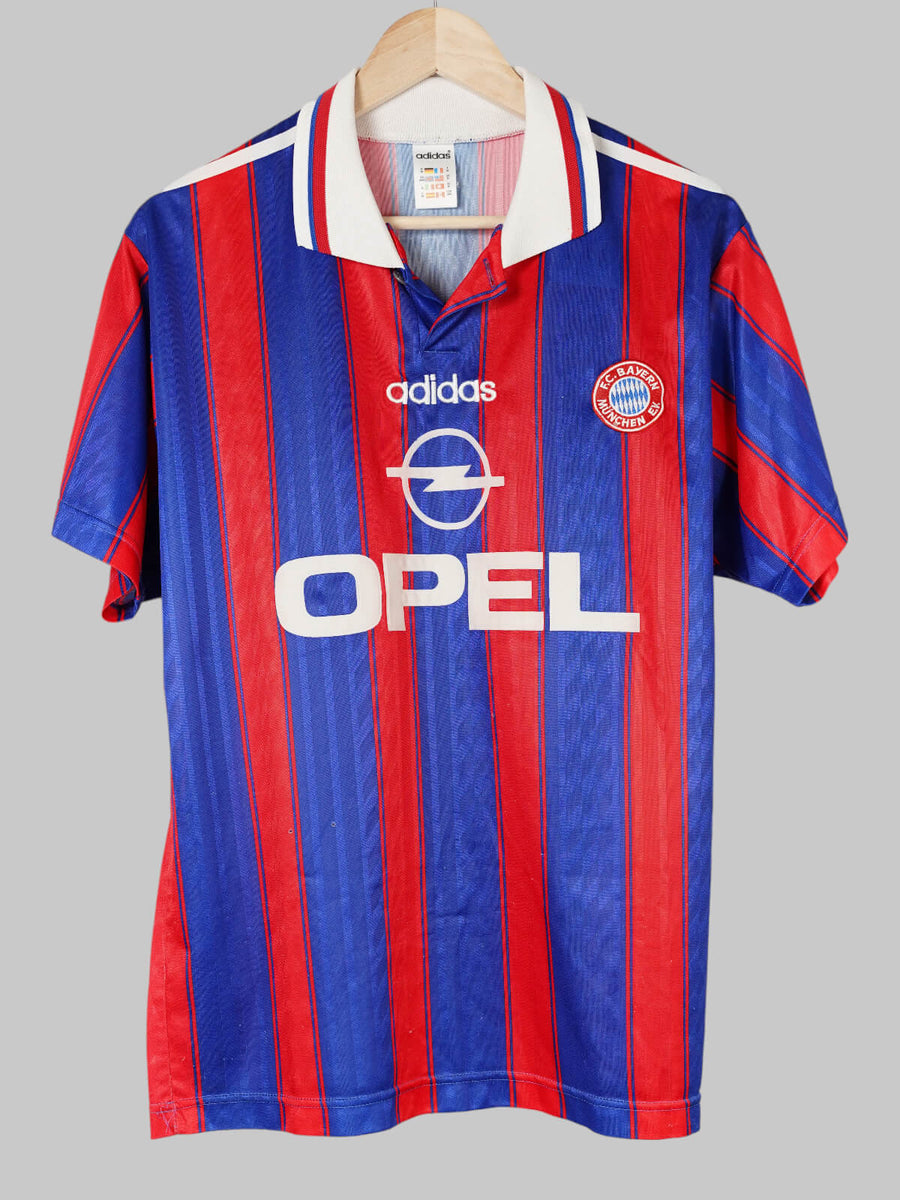 Bayern Munich Home Shirt 1995-97 Matthaus 10 (M)