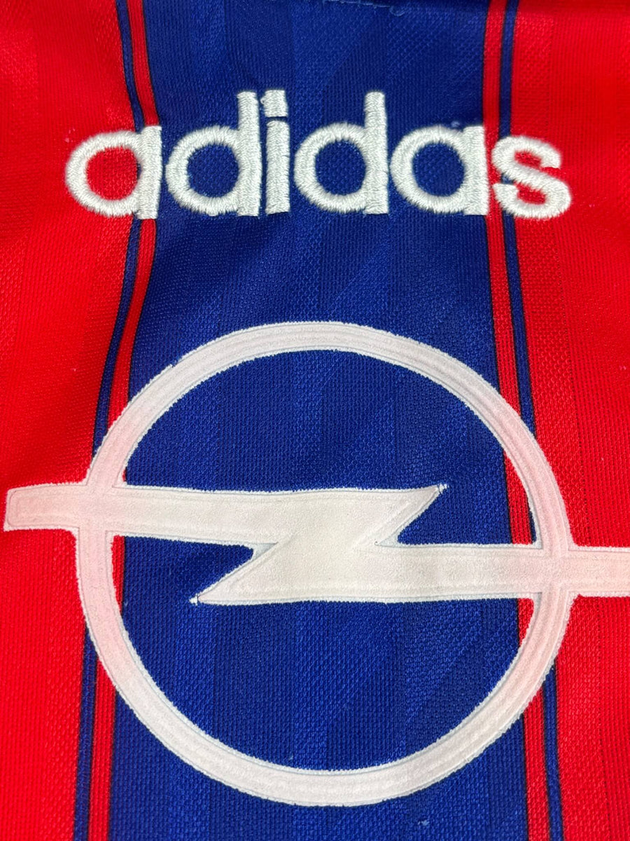 Bayern Munich Home Shirt 1995-97 Matthaus 10 (M)