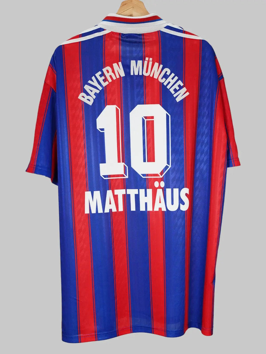 Bayern Munich Home Shirt 1995/96 Matthaus 10 (2XL)