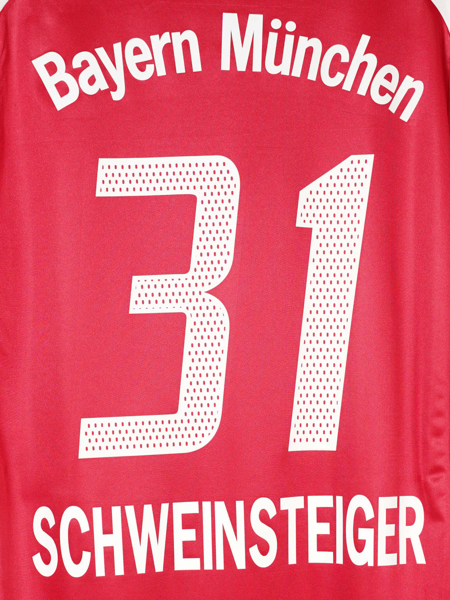 Bayern Munich Home Shirt 2003/4 Schweinsteiger 31 (L)