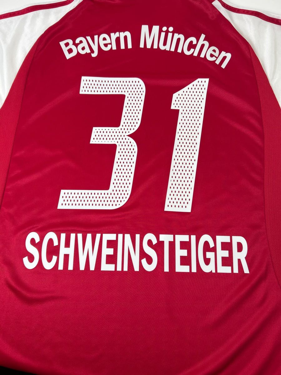 Bayern Munich Home Shirt 2003/4 Schweinsteiger 31 (L)