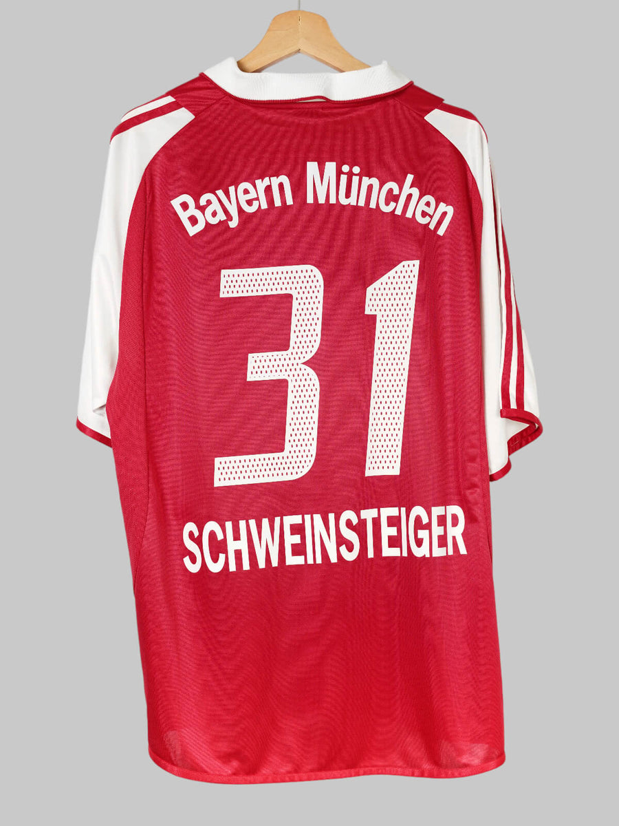 Bayern Munich Home Shirt 2003/4 Schweinsteiger 31 (L)