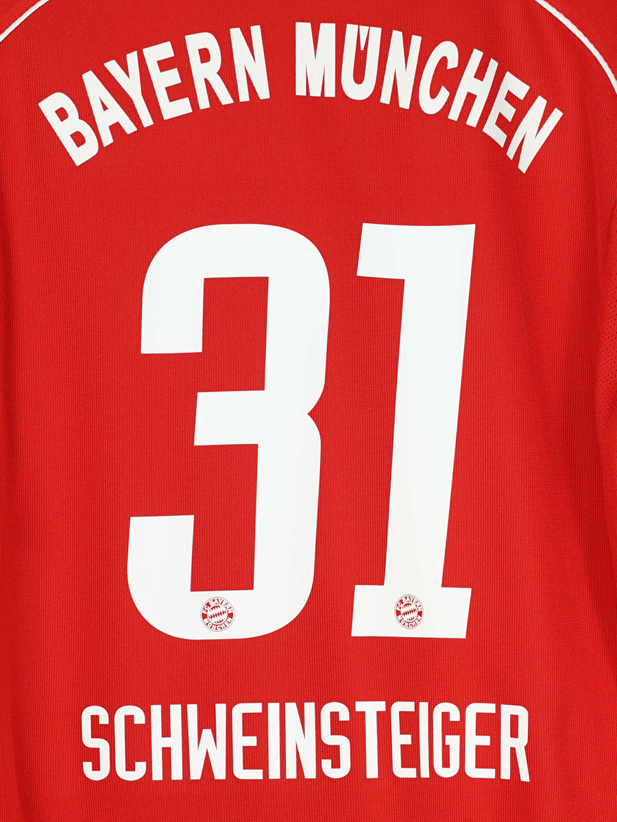 Bayern Munich Home Shirt 2005/6 Schweinsteiger 31 (XL)
