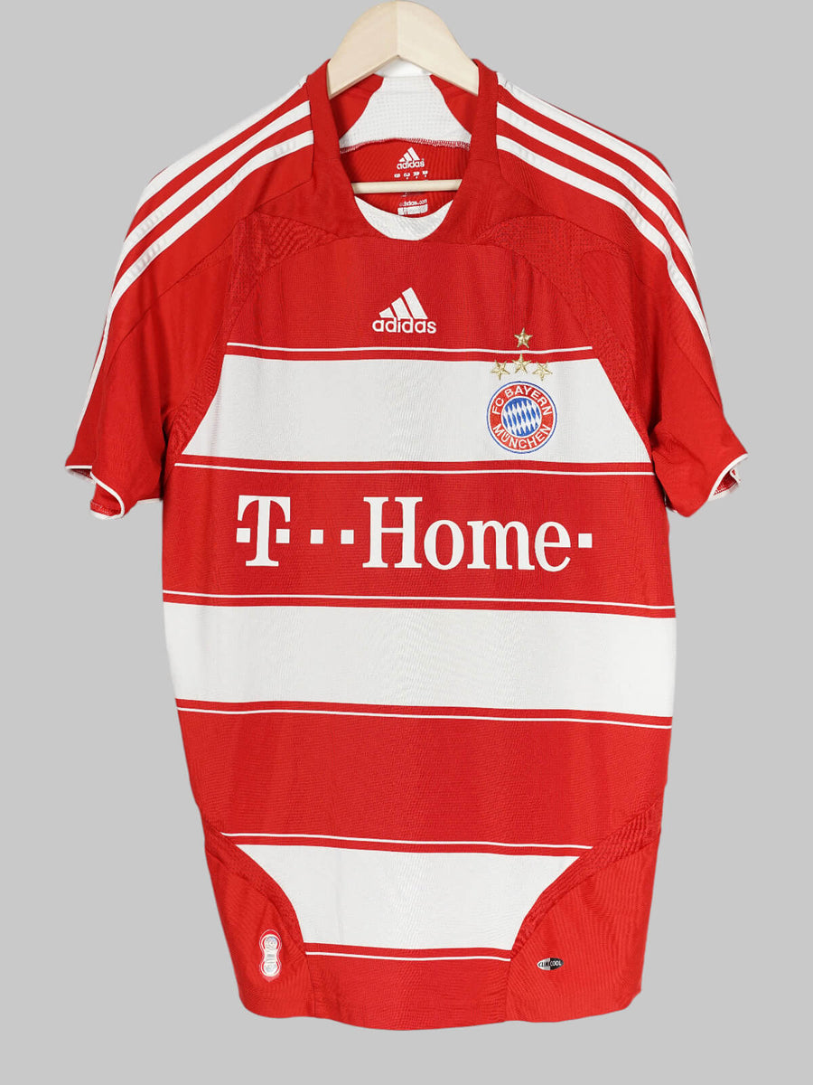 Bayern Munich Home Shirt 2007/8 Toni 9 (M)
