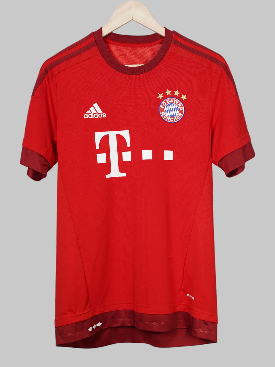 Bayern Munich Home Shirt 2015/16 Alonso 3 (M)