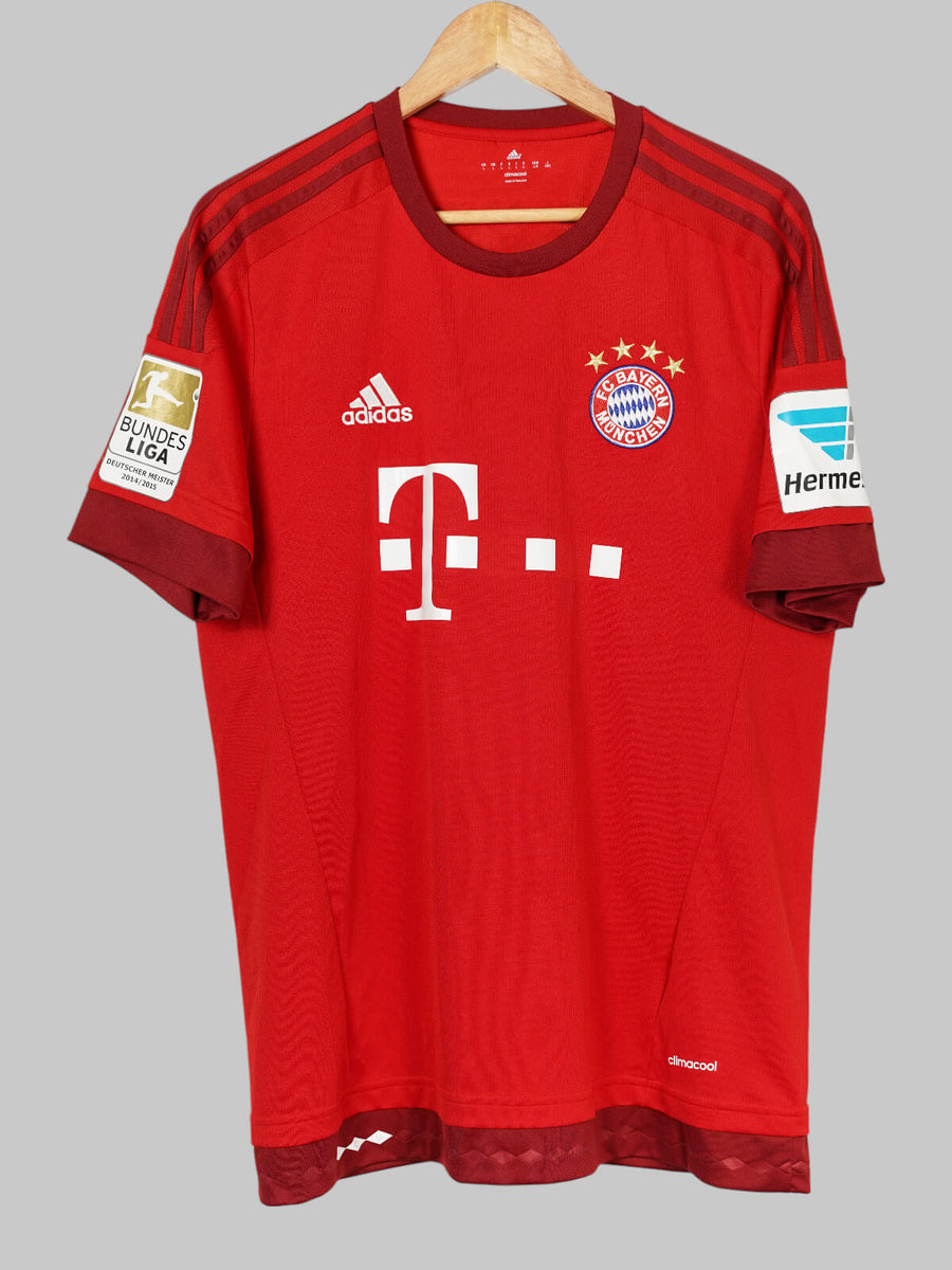 Bayern Munich Home Shirt 2015/16 Lewandowski 9 (L)