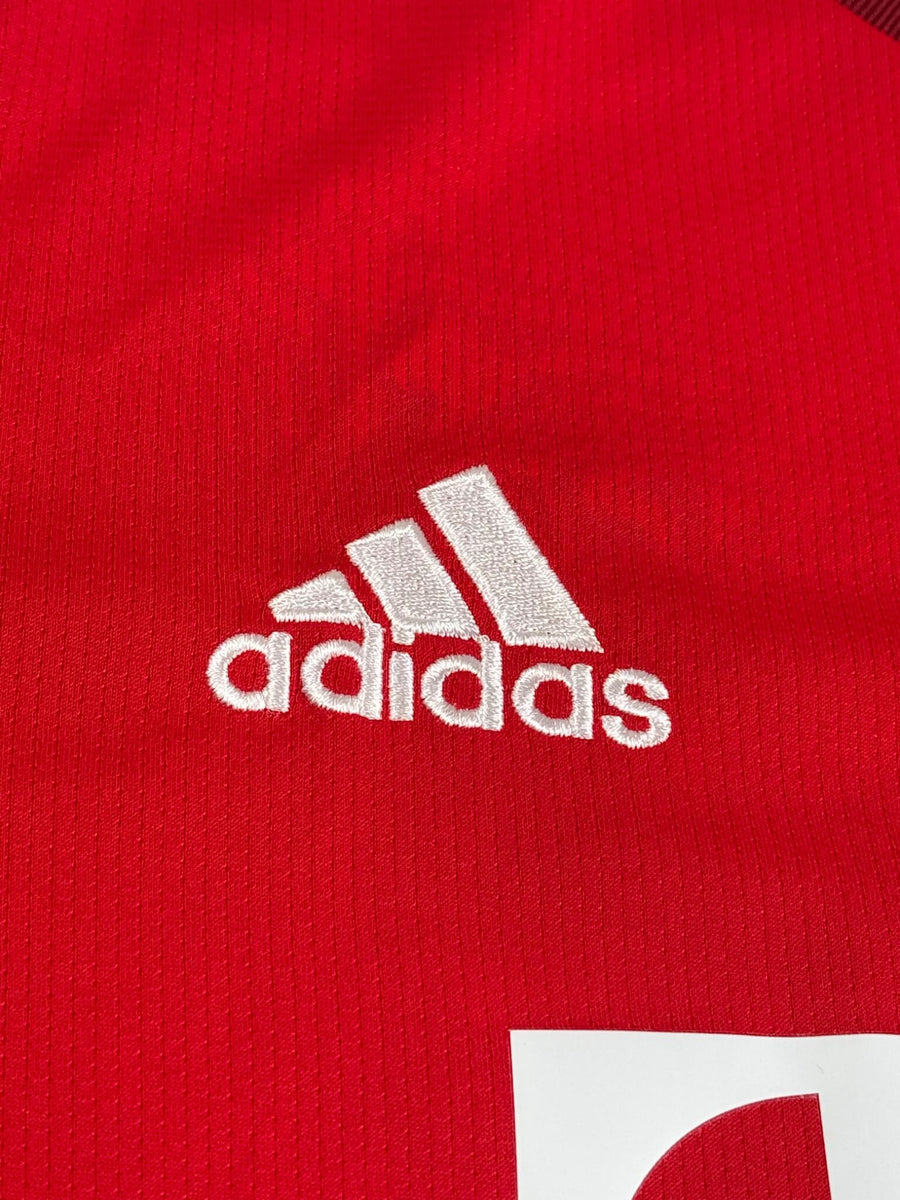 Bayern Munich Home Shirt 2015/16 Lewandowski 9 (L)