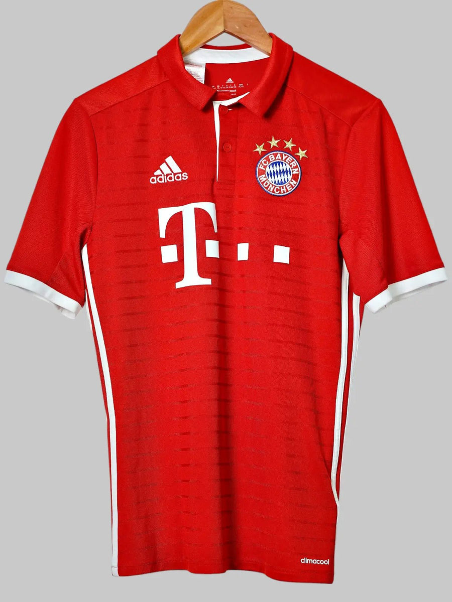 Bayern Munich Home Shirt 2016/17 Lewandowski 9 (XL Kids)