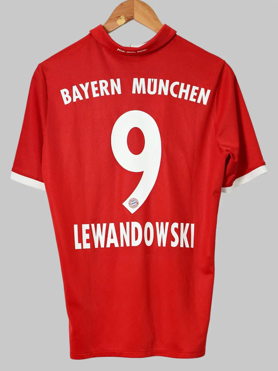 Bayern Munich Home Shirt 2016/17 Lewandowski 9 (XL Kids)