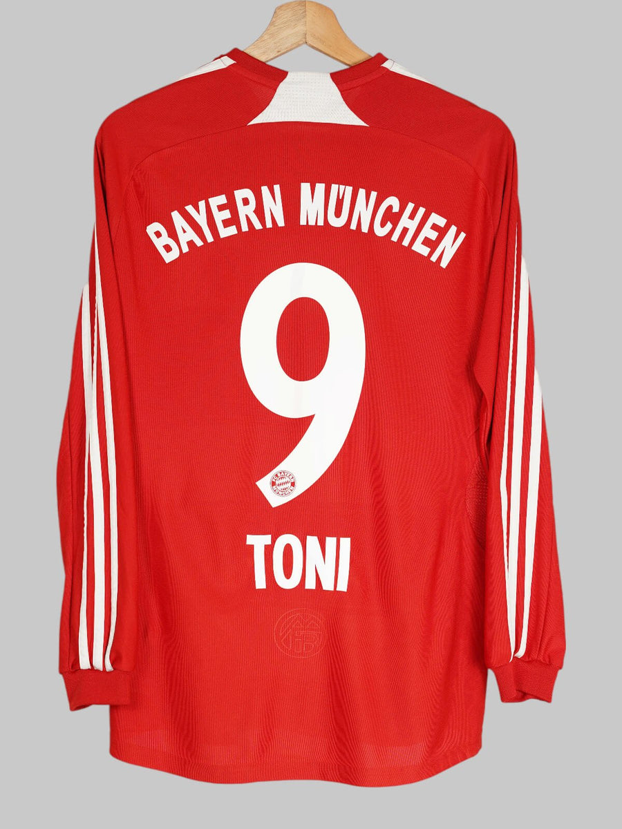 Bayern Munich Home Shirt L/S 2007/8 Toni 9 (M)