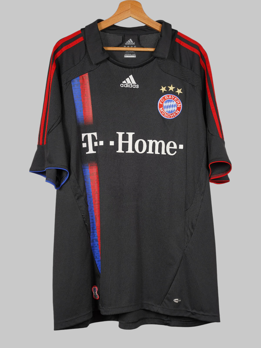 Bayern Munich Third Shirt 2007/8 Toni 9 (XXL)