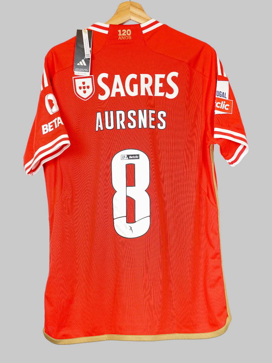 Benfica Home Shirt 2023/24 Aursnes 8 BNWT (L)