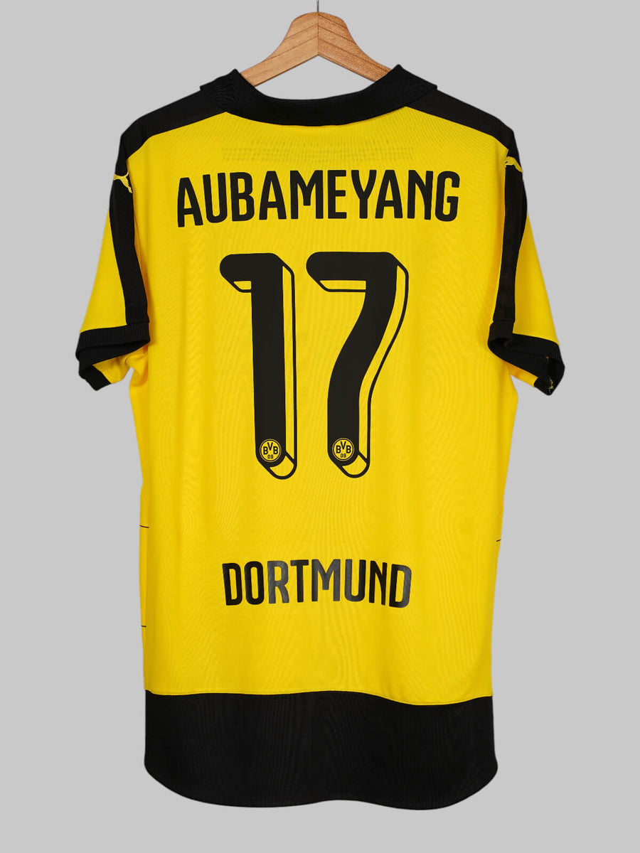 Borussia Dortmund Home Shirt 2015/16 Aubameyang 17 (M)