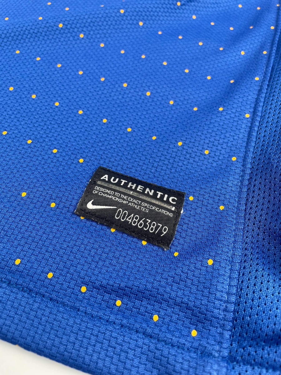 Brazil Away Shirt 2010/11 Kaka 10 (M)