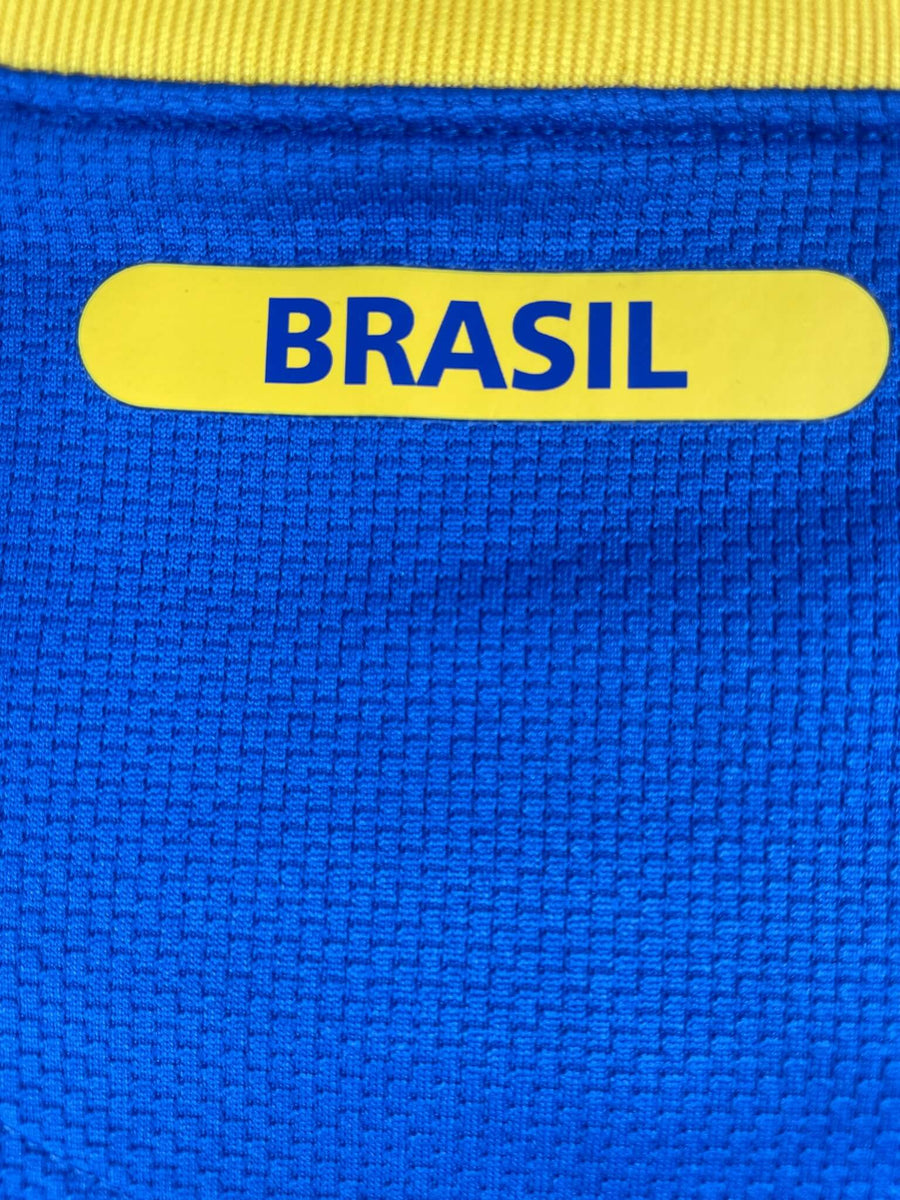 Brazil Away Shirt 2010/11 Kaka 10 (M)