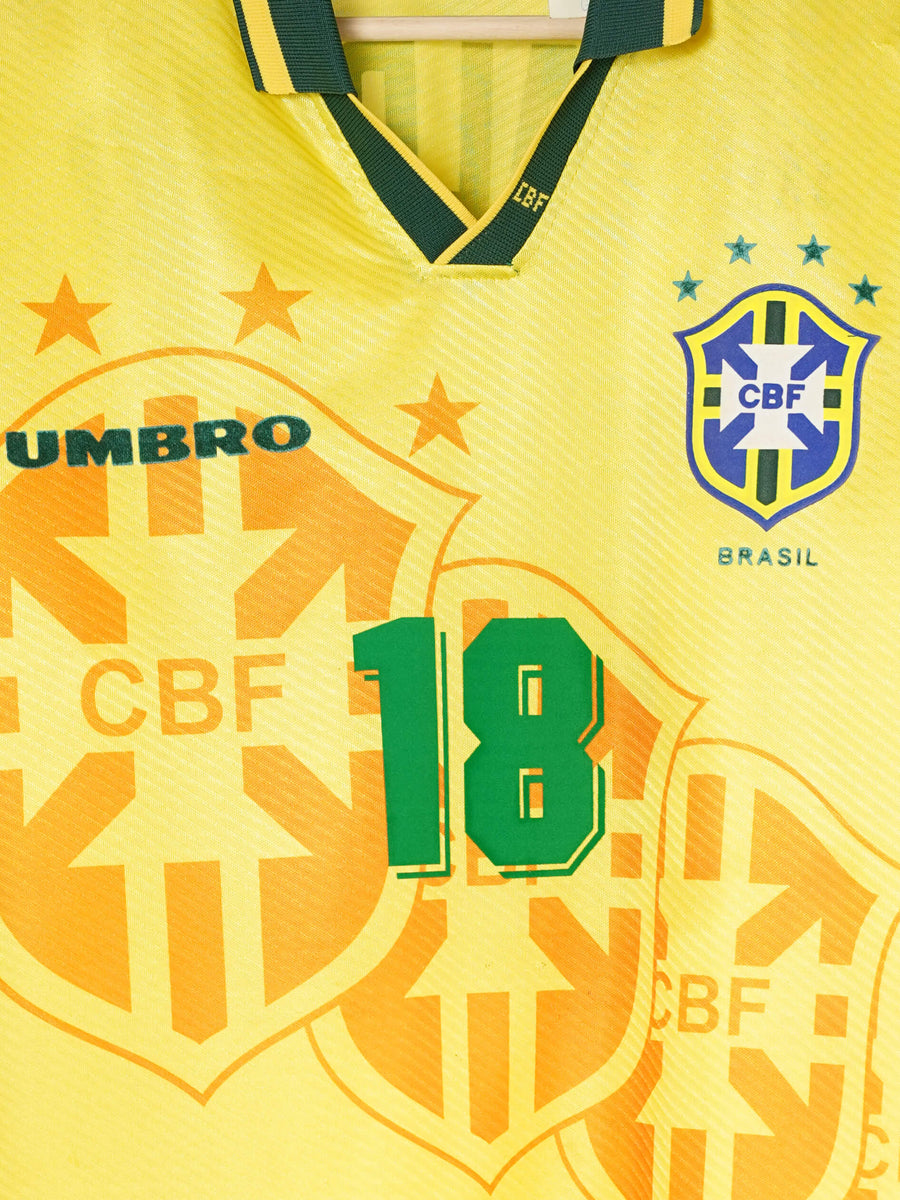 Brazil Home Shirt 1995/96 Ronaldinho 18 (XL)