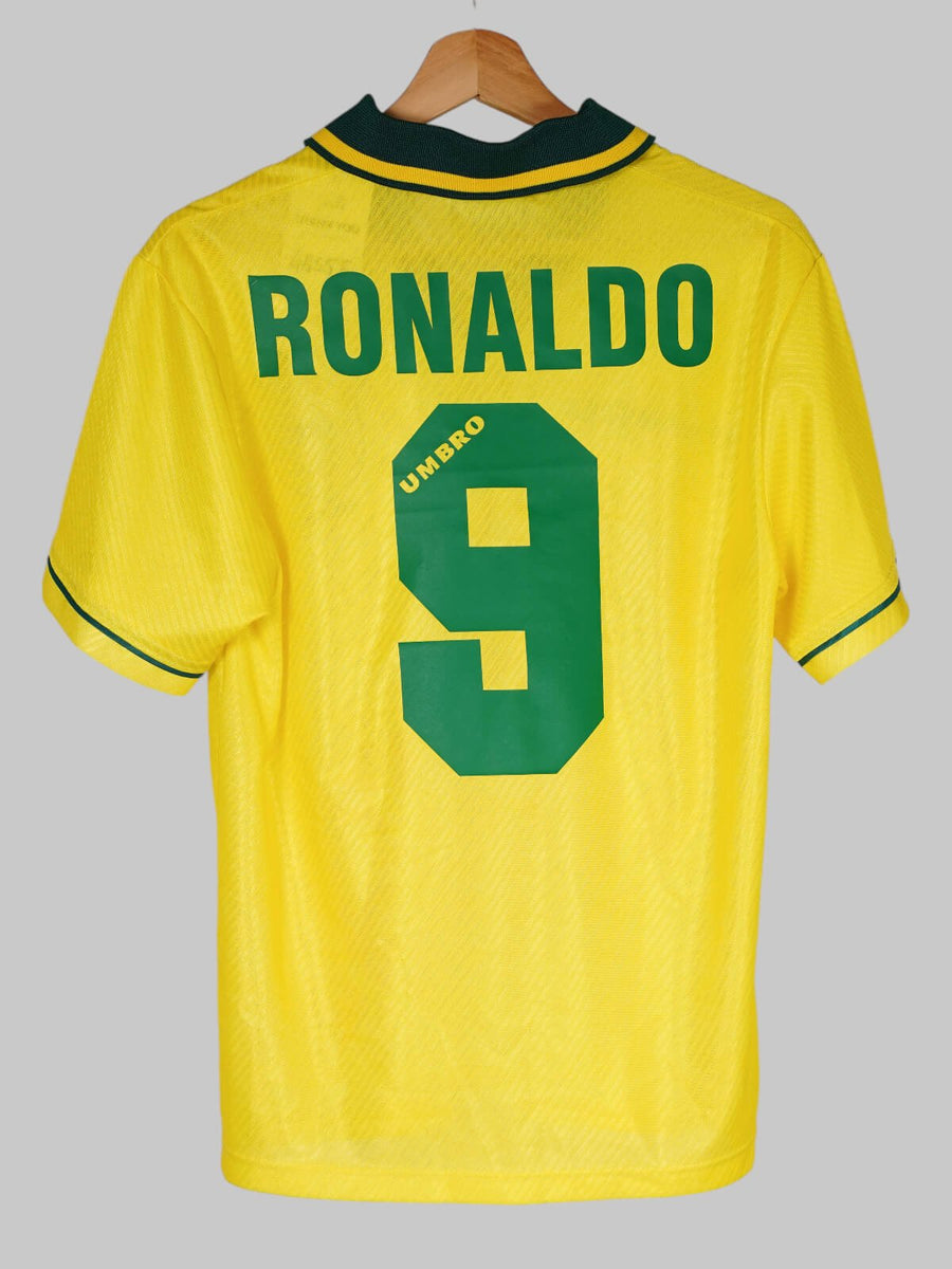 Brazil Home Shirt 1996/97 Ronaldo 9 (S)