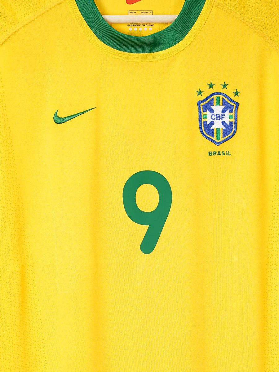 Brazil Home Shirt 2000/2 Ronaldo 9 (M)