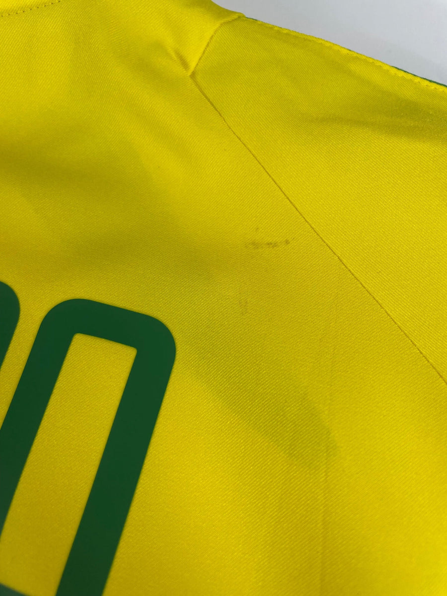 Brazil Home Shirt 2002/3 Ronaldo 9 (XL)