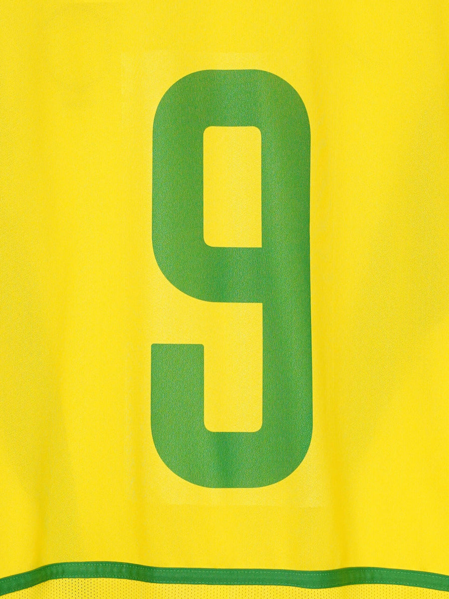 Brazil Home Shirt 2002/4 9 (XL)