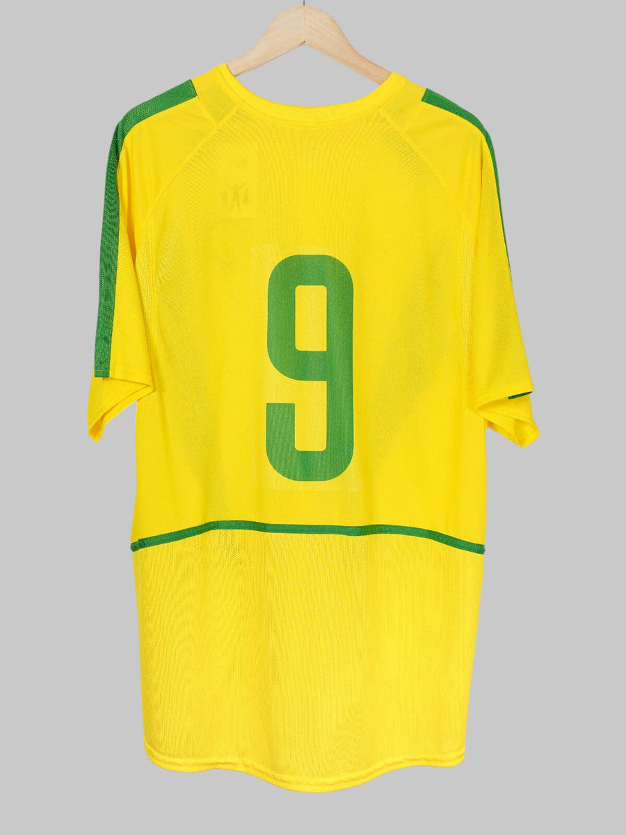Brazil Home Shirt 2002/4 9 (XL)