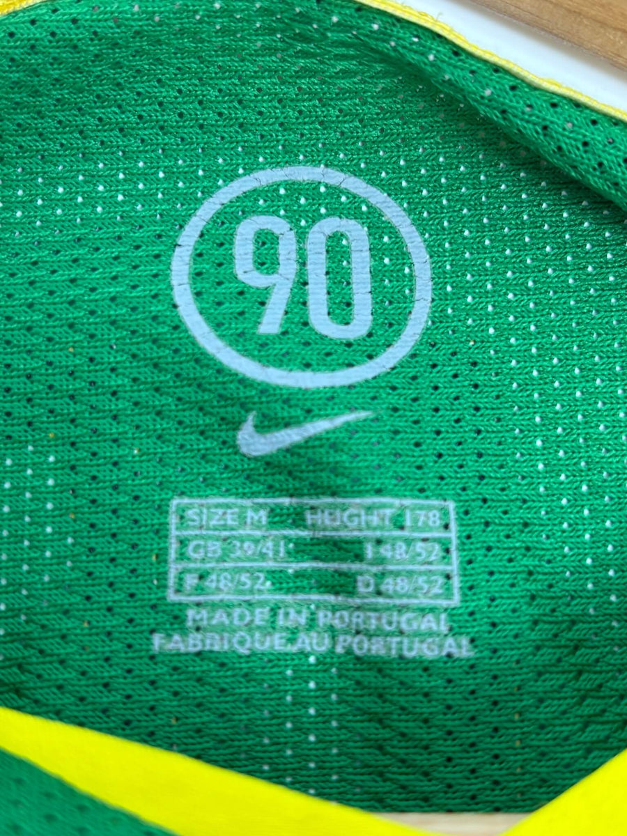 Brazil Home Shirt 2004/5 Ronaldinho 10 (M)