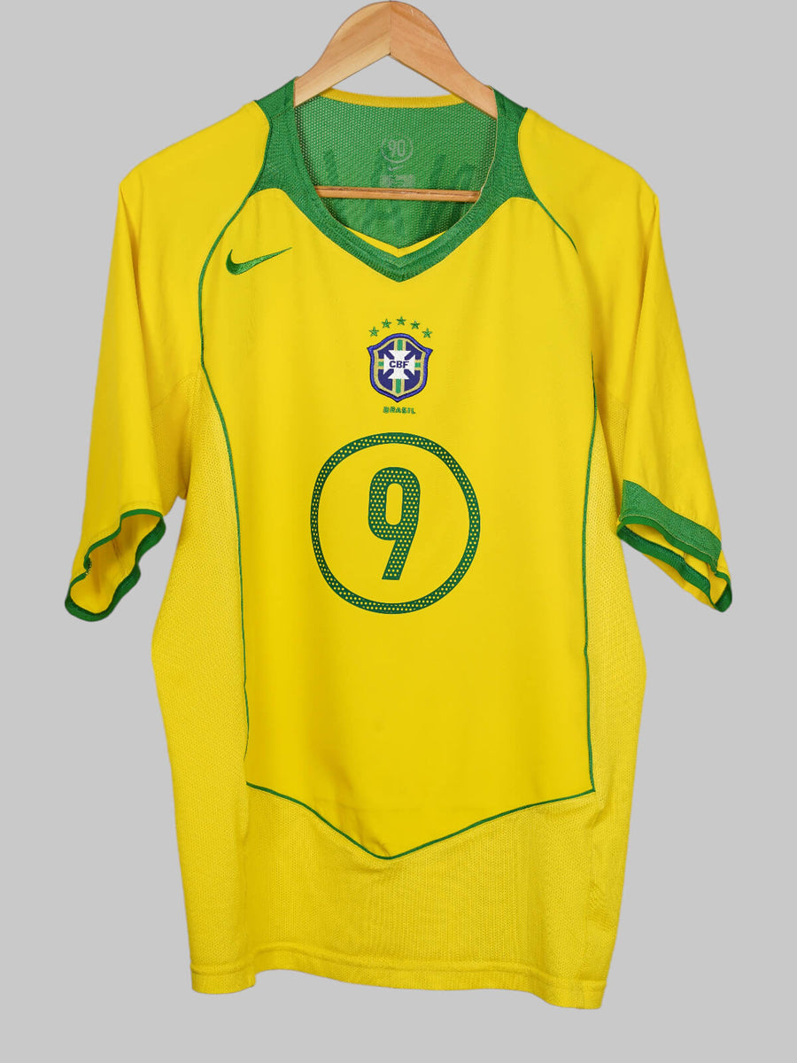 Brazil Home Shirt 2004/5 Ronaldo 9 (L)