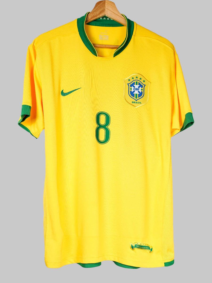 Brazil Home Shirt 2006/7 Kaka 8 (M)