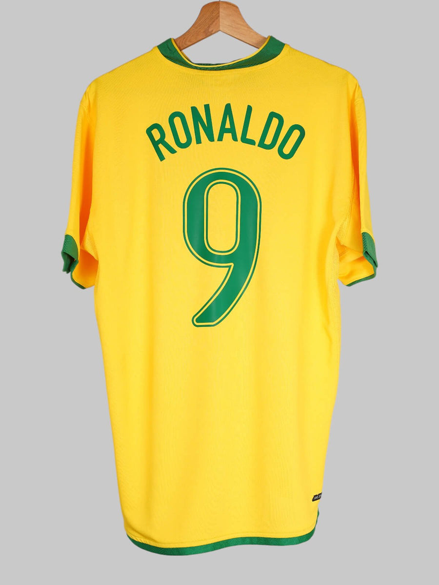 Brazil Home Shirt 2006/7 Ronaldo 9 (L)