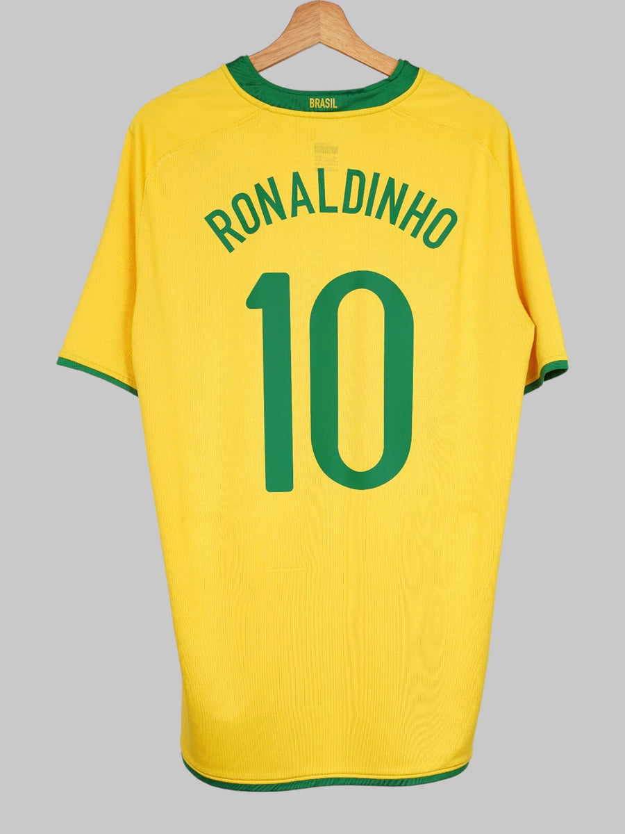 Brazil Home Shirt 2008/10 Ronaldinho 10 (L)