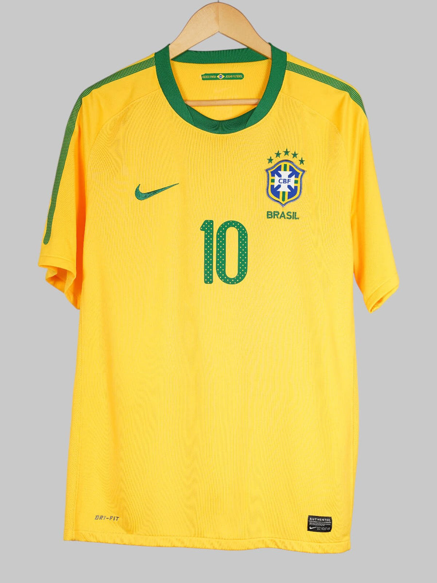 Brazil Home Shirt 2010/11 Kaka 10 (L)