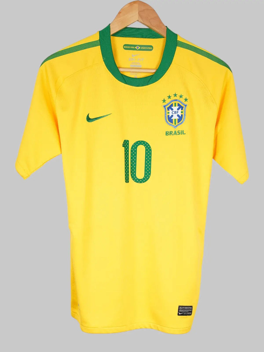 Brazil Home Shirt 2010/11 Kaka 10 (XL Kids)