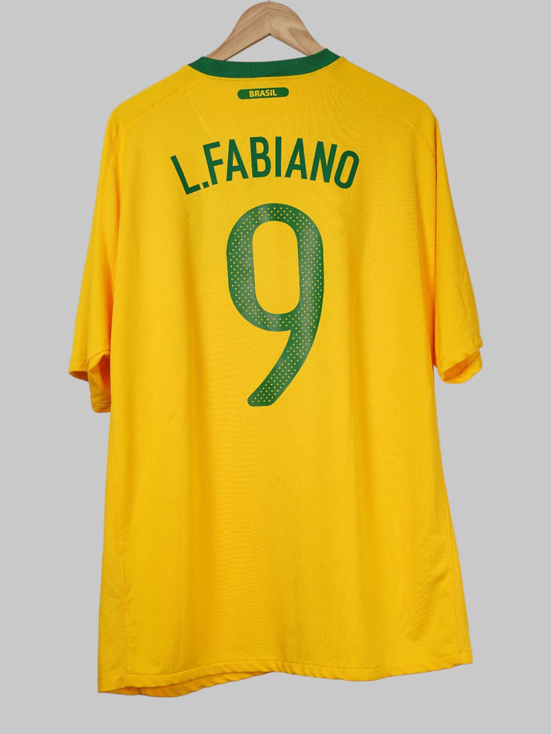 Brazil Home Shirt 2010/11 L.Fabiano 9 (XXL)