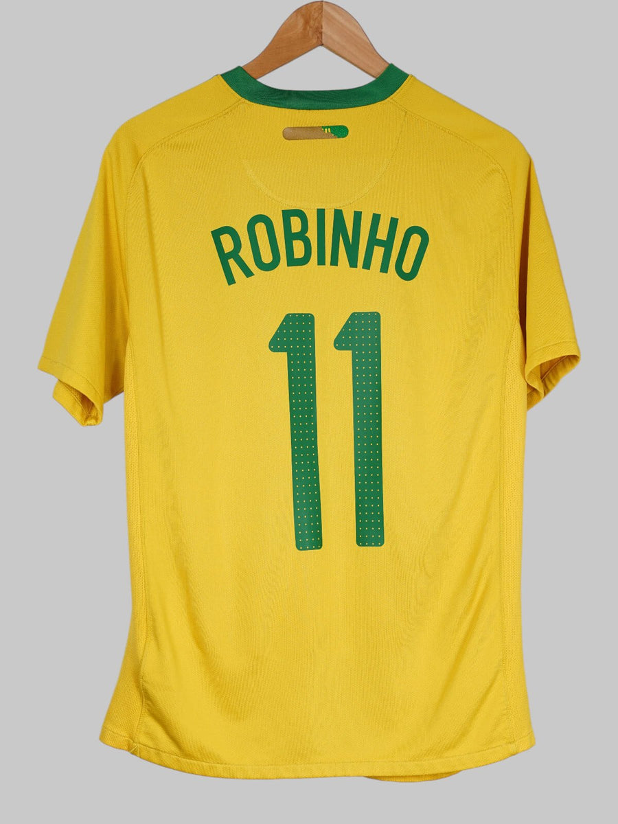 Brazil Home Shirt 2010/11 Robinho 11 (M)