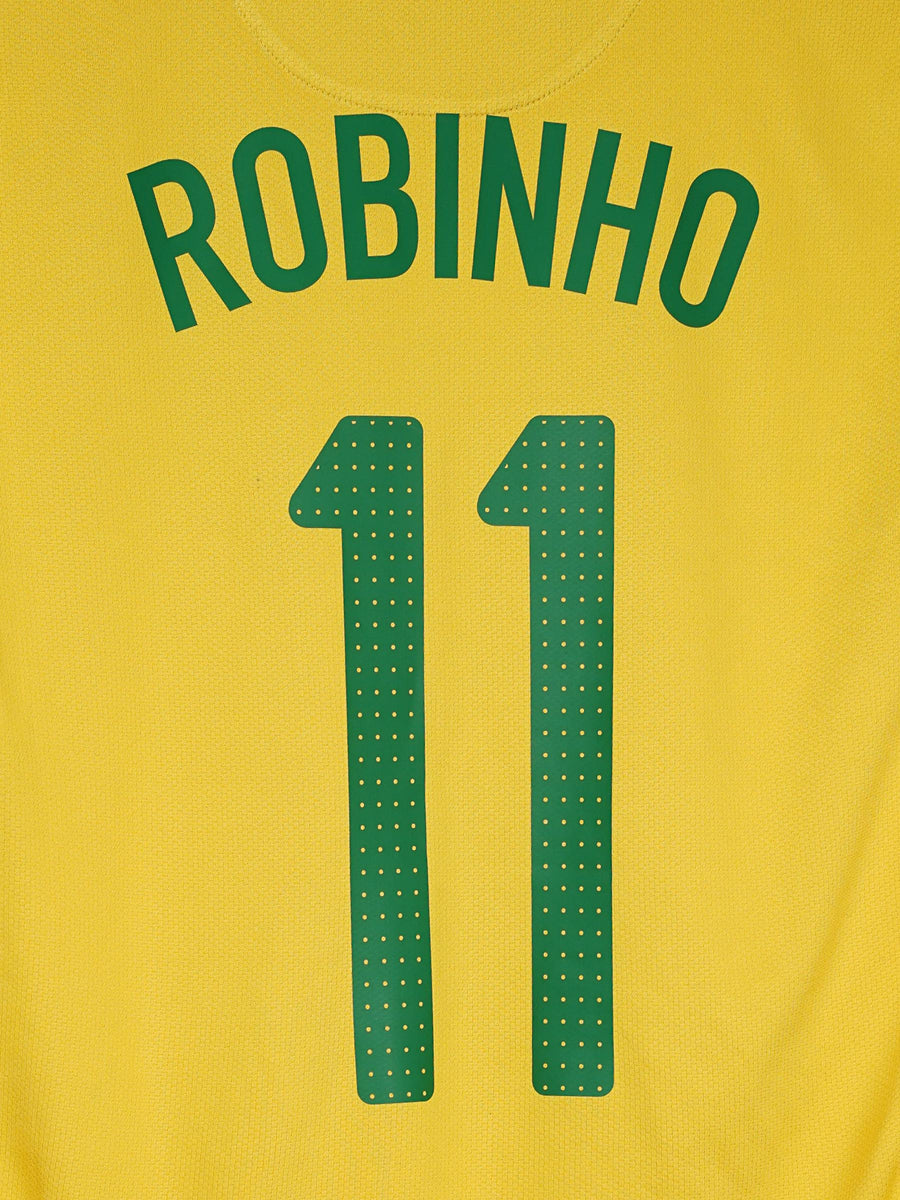 Brazil Home Shirt 2010/11 Robinho 11 (M)