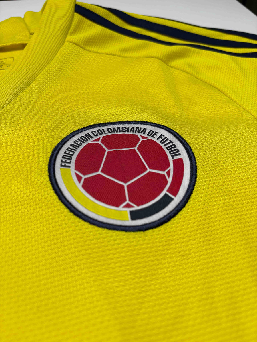 Colombia Home Shirt 2022/23 (L)