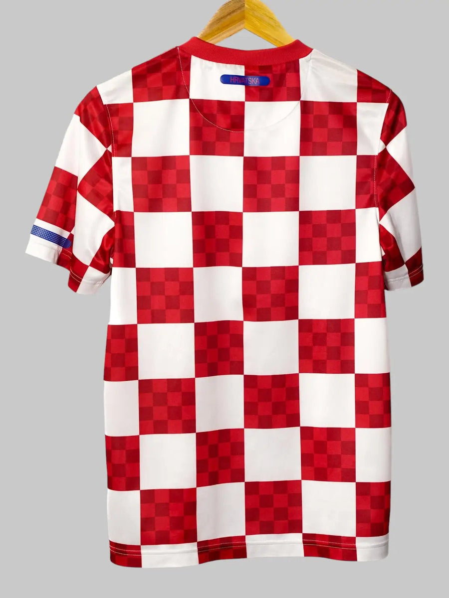 Croatia Home Shirt 2010/11 (S)