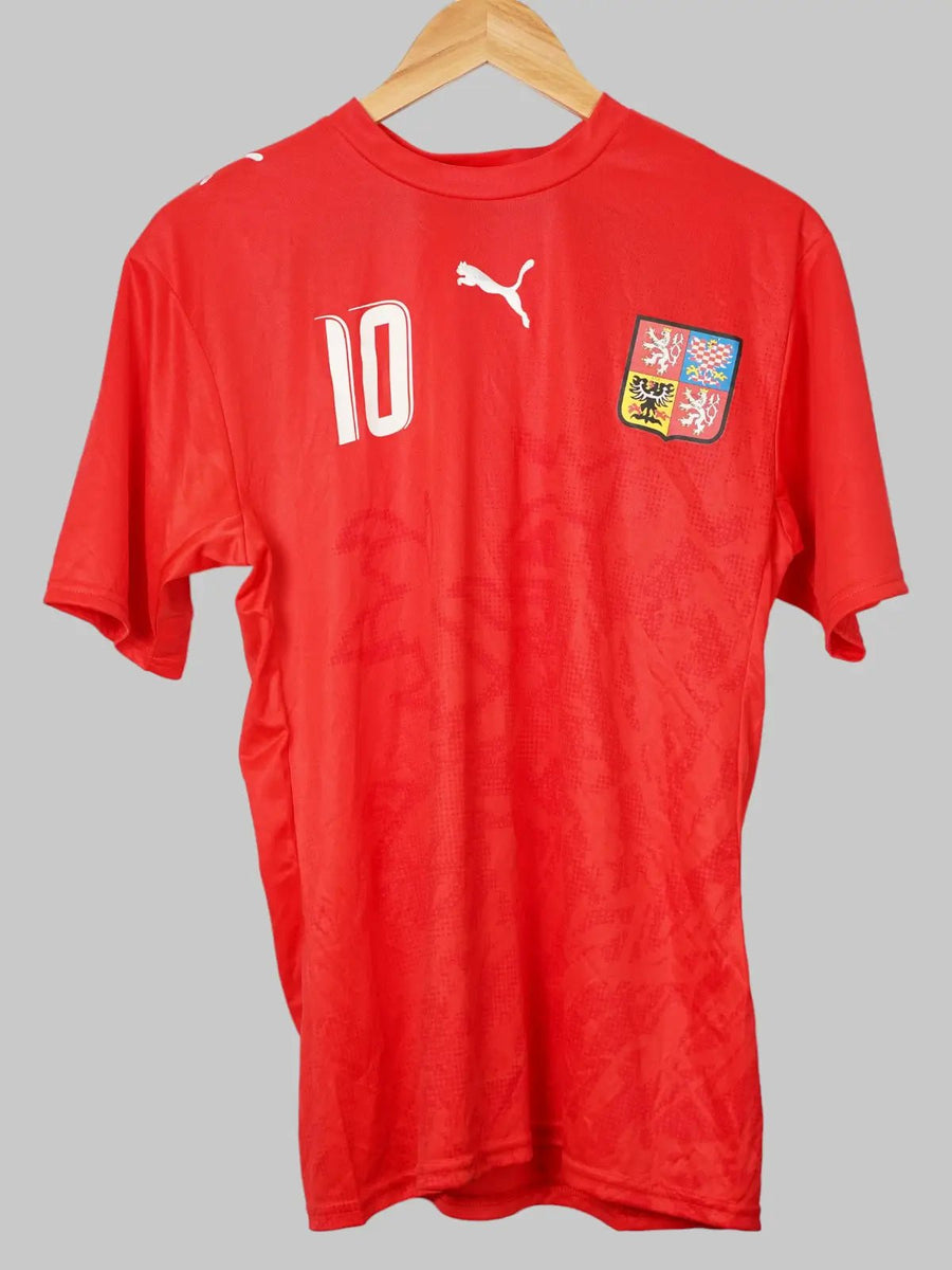 Czech Republic Home Shirt 2006/7 Rosicky 10 (S)