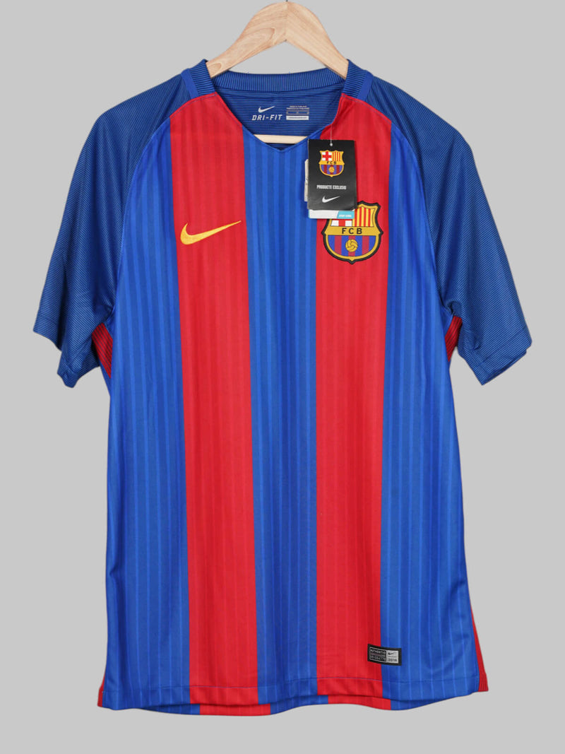 2016/17 Barcelona Messi #10 Home Shirt BNWT (M)